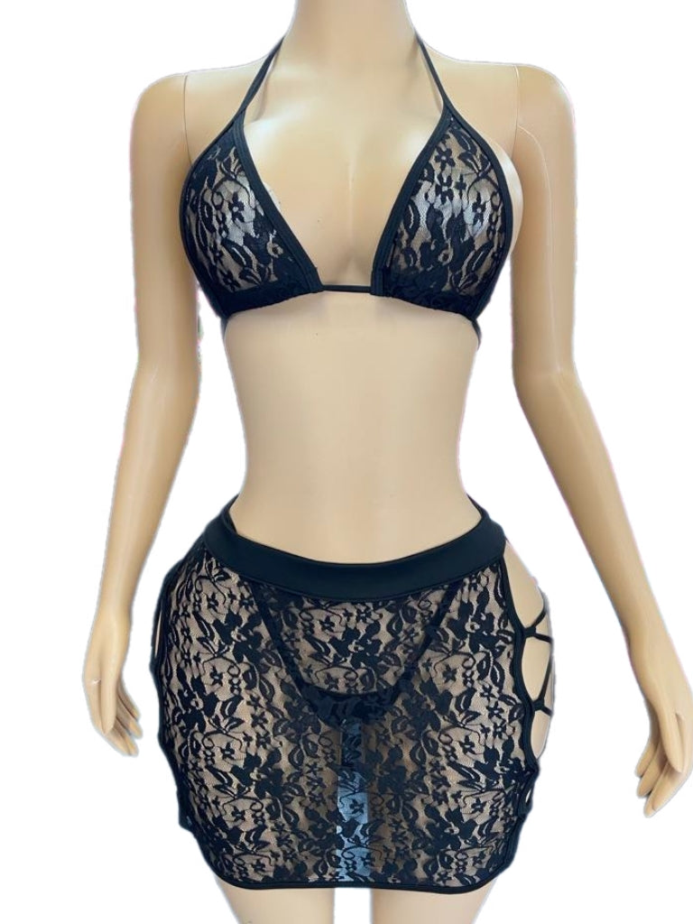 Sexy Lace In The Place