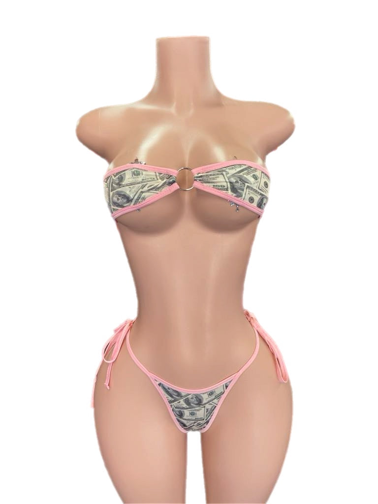 She loves pink and Money bags